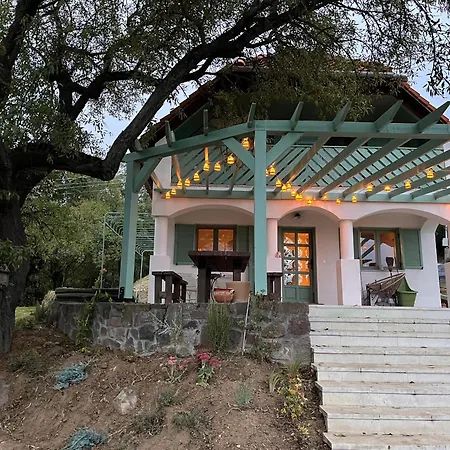 Panorama House Fueloep-hegy Villa